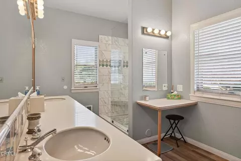 Bath - 1125 Spring St, Oak View, CA 93022 photo 6 of 11