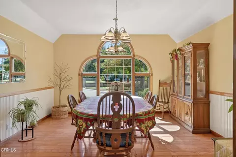 Dining - 1125 Spring St, Oak View, CA 93022 photo 2 of 3