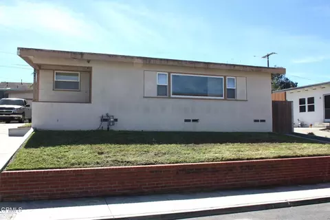 1910 Colonia Pl, Camarillo, CA 93010