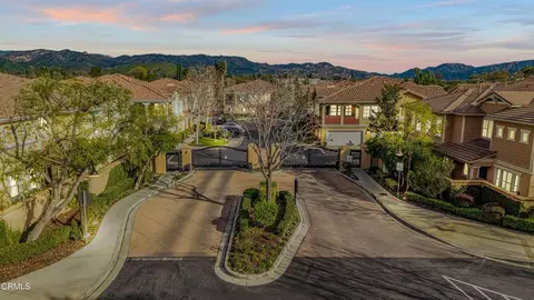 2916 Esperanza Way #F, Simi Valley, CA 93063