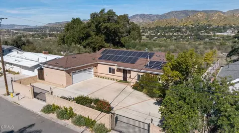 10755 Wheatland Ave, Sunland, CA 91040