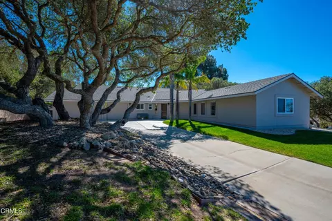 4473 Greenbrier Rd, Lompoc, CA 93436