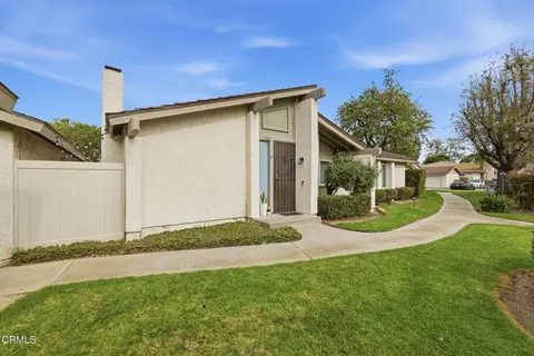 582 Holly Ave, Oxnard, CA 93036