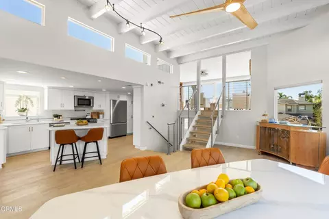 Dining - 5040 Island View St, Oxnard, CA 93035 photo 2 of 4