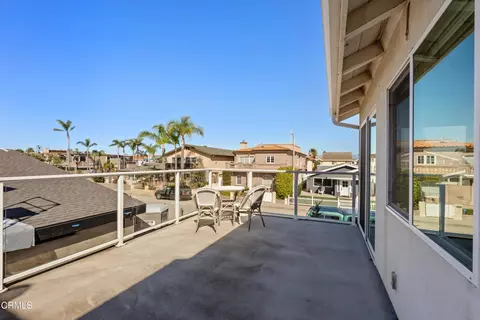 Exterior - 5040 Island View St, Oxnard, CA 93035 photo 4 of 7