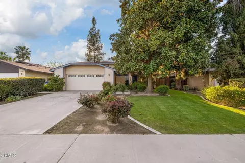 3601 Litchfield Dr, Bakersfield, CA 93309