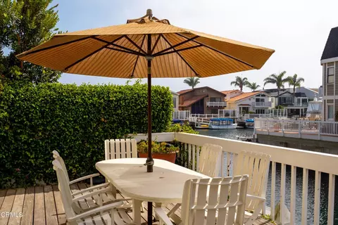 Exterior - 2000 Peninsula Rd, Oxnard, CA 93035 photo 4 of 5