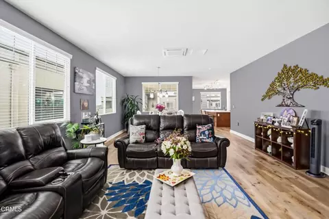 2820 Wagon Wheel Rd #403, Oxnard, CA 93036