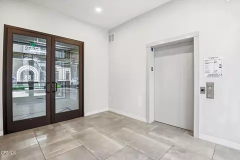 Entry Way - 2820 Wagon Wheel Rd #403, Oxnard, CA 93036 photo 3 of 6