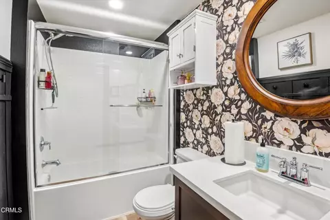 Bath - 2820 Wagon Wheel Rd #403, Oxnard, CA 93036 photo 3 of 5