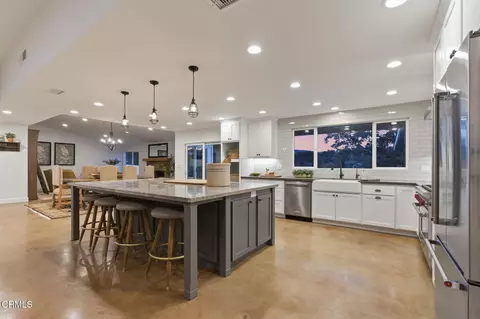954 Elk Grove Ln, Solvang, CA 93463