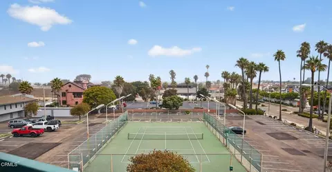 Exterior - 2901 Peninsula Rd #333, Oxnard, CA 93035 photo 1 of 2