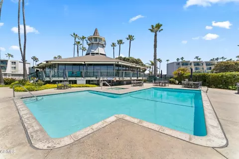 Exterior - 2901 Peninsula Rd #333, Oxnard, CA 93035 photo 2 of 2