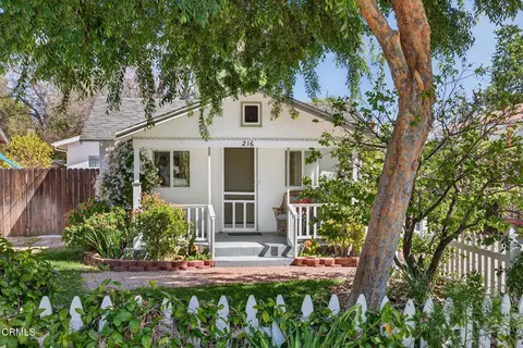 216 N Fulton St, Ojai, CA 93023