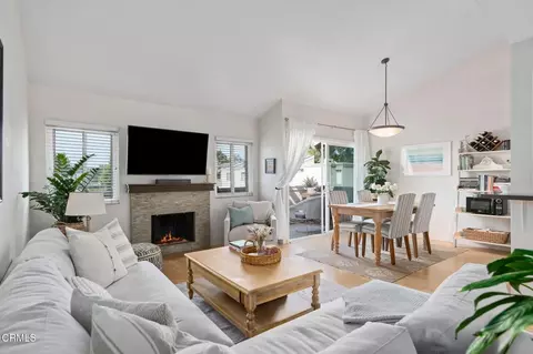 1280 Seacliff Ct #2, Ventura, CA 93003