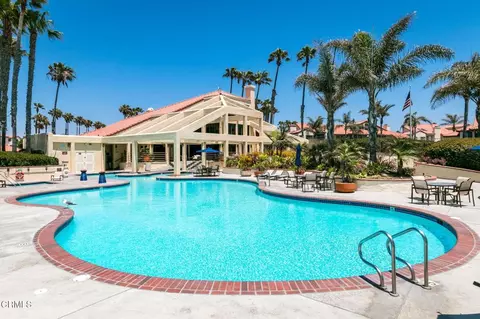 Exterior - 2277 Martinique Ln, Oxnard, CA 93035 photo 14 of 18