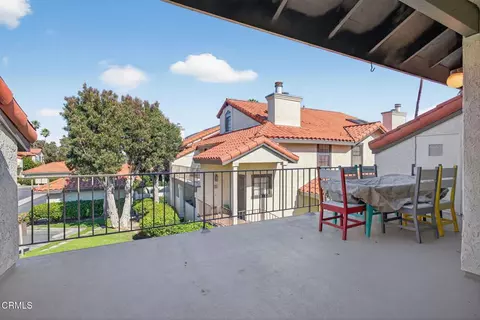Exterior - 2277 Martinique Ln, Oxnard, CA 93035 photo 6 of 18