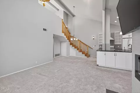 Living - 2277 Martinique Ln, Oxnard, CA 93035 photo 3 of 5