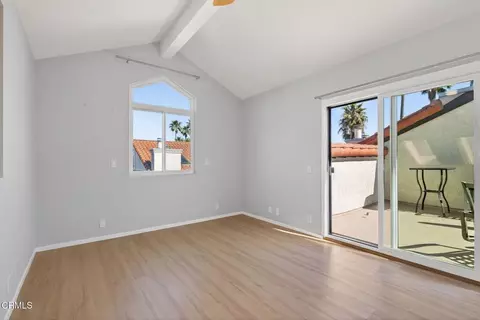 Bedroom - 2277 Martinique Ln, Oxnard, CA 93035 photo 5 of 5