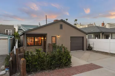 Exterior - 117 Tujunga Ave, Oxnard, CA 93035 photo 7 of 8