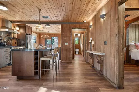 Entry Way - 117 Tujunga Ave, Oxnard, CA 93035 photo 1 of 1