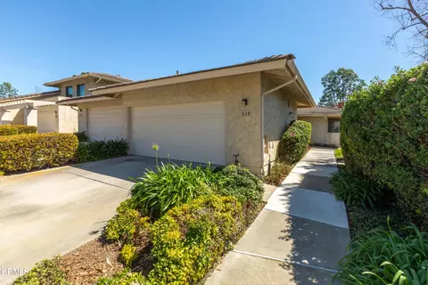 838 Sandberg Ln, Ventura, CA 93003
