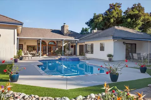 Exterior - 10995 Alto Ct, Oak View, CA 93022 photo 5 of 7