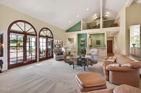 Living - 10995 Alto Ct, Oak View, CA 93022 photo 1 of 4