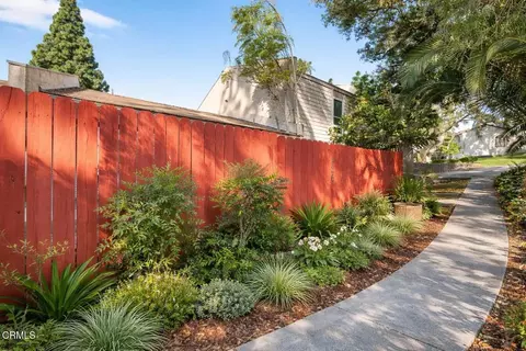 426 N Palm Ave, Santa Paula, CA 93060