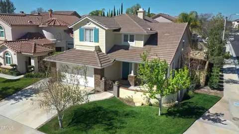 29047 Ironwood Ln, Santa Clarita, CA 91390