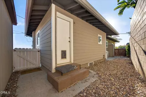 Exterior - 559 N Loop Dr, Camarillo, CA 93010 photo 21 of 24