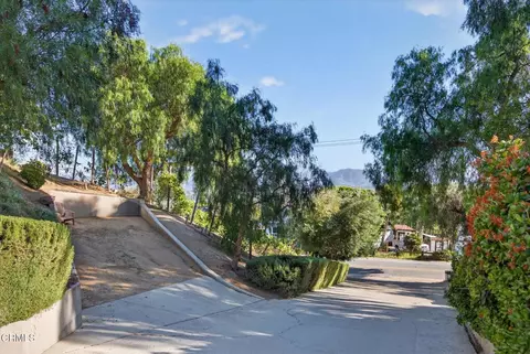 Exterior - 559 N Loop Dr, Camarillo, CA 93010 photo 16 of 24