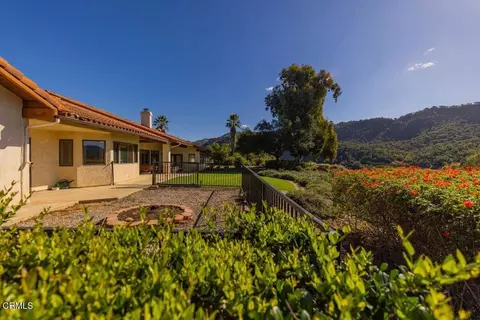 Exterior - 700 Thomas St, Oak View, CA 93022 photo 4 of 9