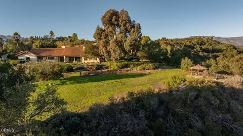 Exterior - 700 Thomas St, Oak View, CA 93022 photo 8 of 9