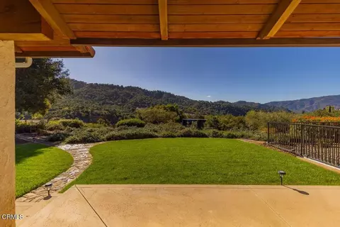 Exterior - 700 Thomas St, Oak View, CA 93022 photo 3 of 9