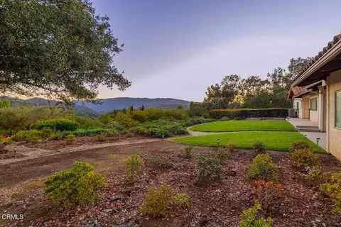 Exterior - 700 Thomas St, Oak View, CA 93022 photo 6 of 9