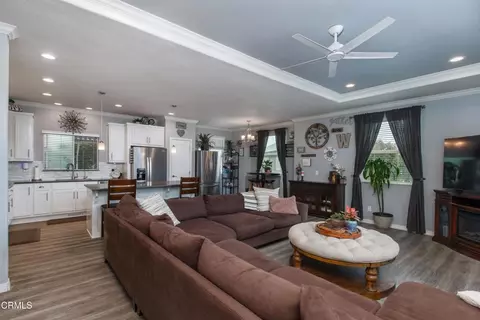 101 Gay Dr, Ventura, CA 93003