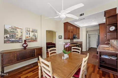 Dining - 1022 Corte Augusta, Camarillo, CA 93010 photo 3 of 3