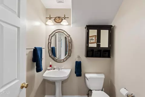 Bath - 1022 Corte Augusta, Camarillo, CA 93010 photo 1 of 4