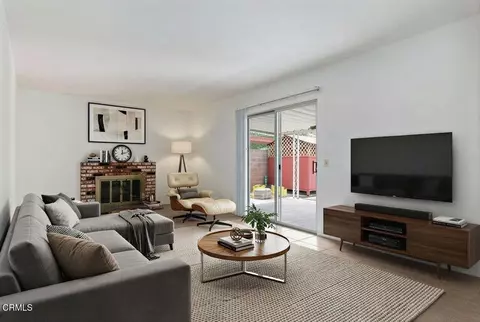 Living - 4221 Justin Way, Oxnard, CA 93033 photo 10 of 15