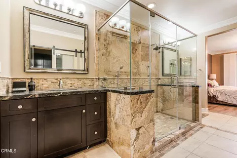 Bath - 1512 Seabridge Ln, Oxnard, CA 93035 photo 3 of 4