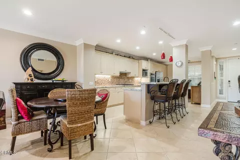 Dining - 1512 Seabridge Ln, Oxnard, CA 93035 photo 1 of 2