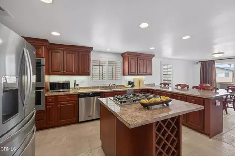 Kitchen - 264 Hollywood Blvd, Oxnard, CA 93035 photo 1 of 5