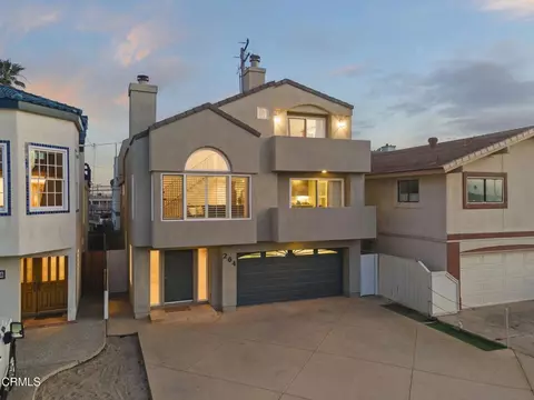 264 Hollywood Blvd, Oxnard, CA 93035