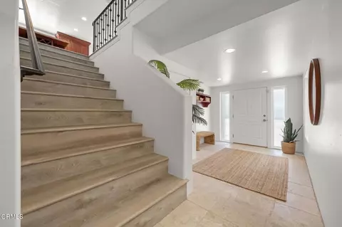 Entry Way - 264 Hollywood Blvd, Oxnard, CA 93035 photo 3 of 3