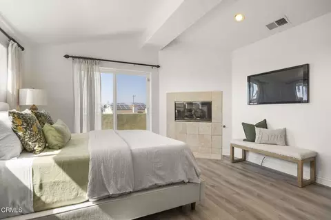 Bedroom - 264 Hollywood Blvd, Oxnard, CA 93035 photo 1 of 4