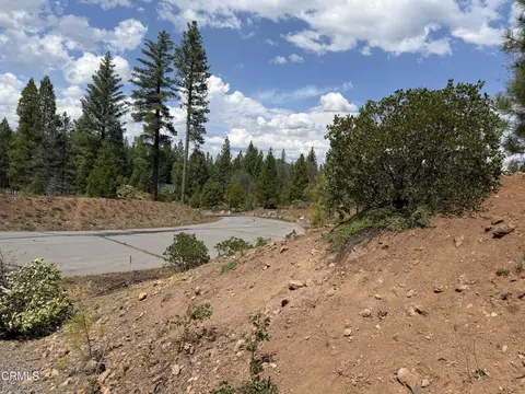 6 Kirby Ct, Burney, CA 96013