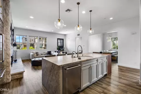 Kitchen - 4173 Caribbean St, Oxnard, CA 93035 photo 3 of 3