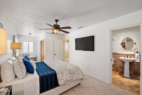 Bedroom - 3715 Sunset Ln, Oxnard, CA 93035 photo 3 of 4