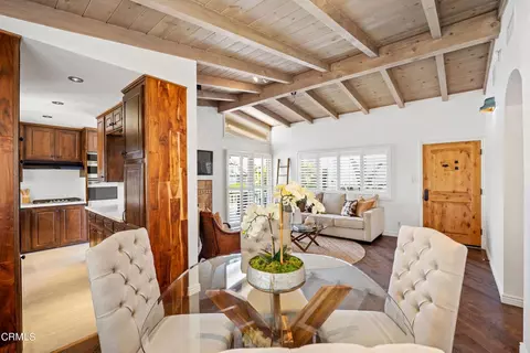Dining - 3715 Sunset Ln, Oxnard, CA 93035 photo 3 of 3